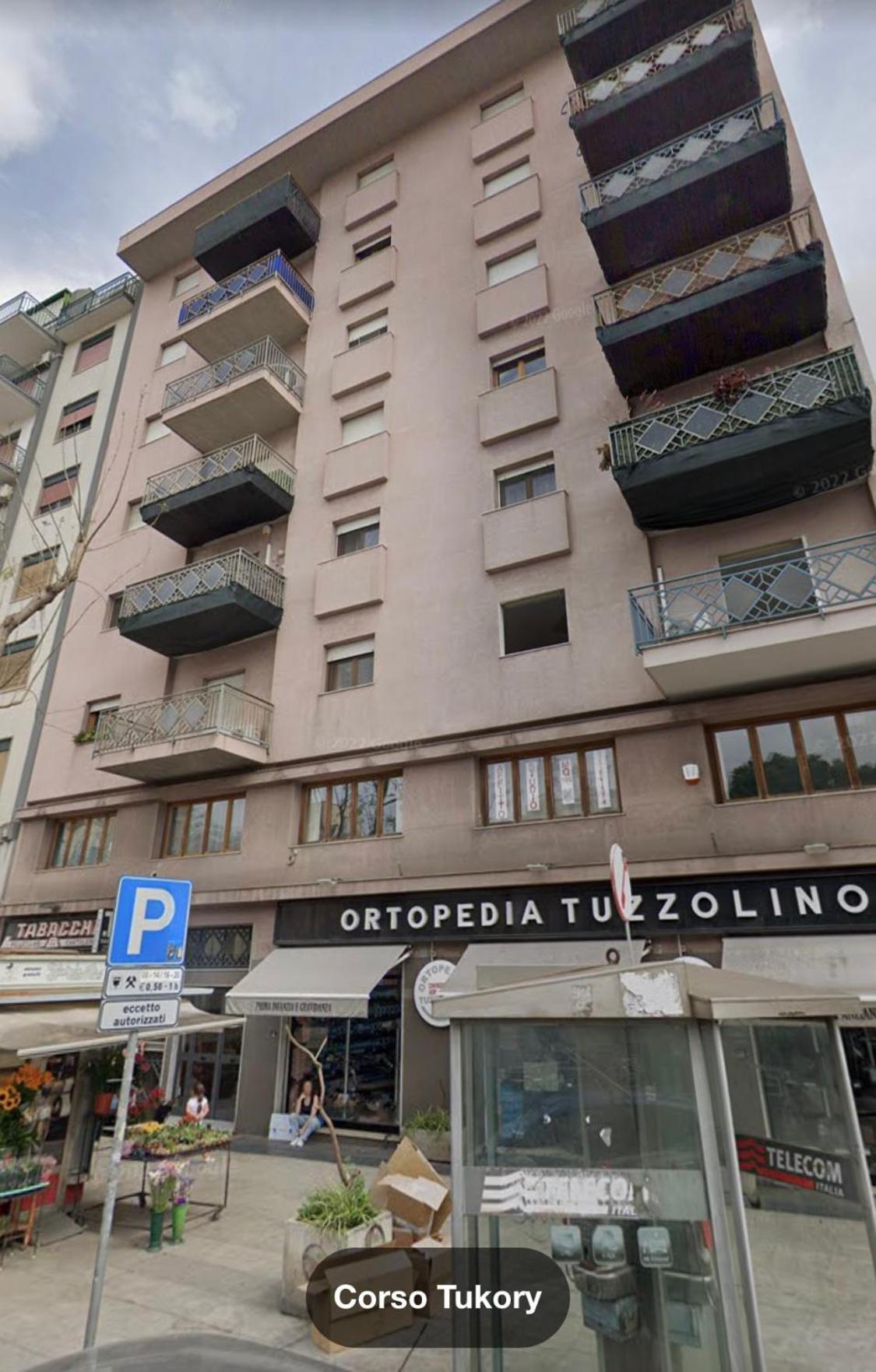 Luminaria Apart X5 Con Posto Auto Privato Apartment